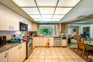 1901 SW 75th Ave, Plantation, FL 33317 Sold 12/10/25