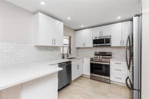 2002 SW Natura Blvd D, Deerfield Beach, FL 33441 - MLS#F10531756