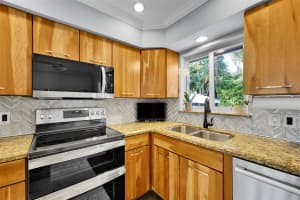 189 2nd Avenue, Pompano Beach, FL 33060 - MLS#F10531785