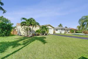 7003 NW 95th Ter, Tamarac, FL 33321 - MLS#F10531806