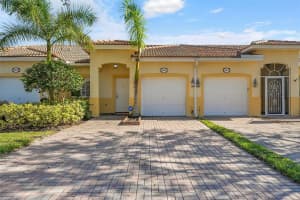 9815 Galleon Dr, West Palm Beach, FL 33411 - MLS#F10531825