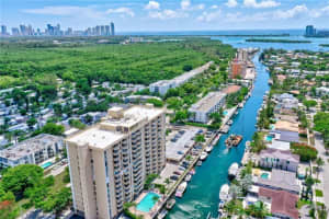 2350 NE 135th St 1212, North Miami, FL 33181 - MLS#F10531878