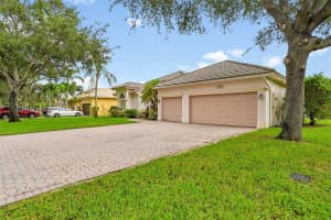5045 NW 57th Way, Coral Springs, FL 33067 Sold 12/04/25