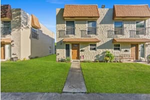 547 N Pine Island Rd 25, Plantation, FL 33324 Sold 12/09/25