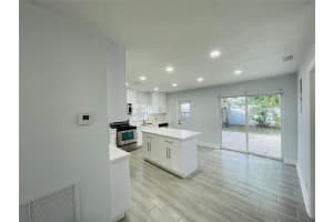 2231 SW 14th St, Fort Lauderdale, FL 33312 - MLS#F10531916