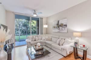 9755 NW 52nd St 112, Doral, FL 33178 - MLS#F10531926
