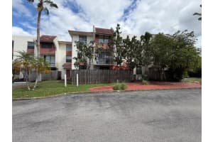 1744 55th Avenue, Lauderhill, FL 33313 - MLS#F10531939