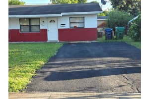 5204 NW 15th Ct, Lauderhill, FL 33313 - MLS#F10531969