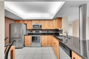 4900 Ocean Blvd 802, Lauderdale By The Sea, FL 33308 Sold 04/10/26