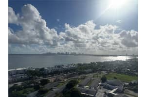 7601 E Treasure Dr 2403, North Bay Village, FL 33141 Sold 12/24/25