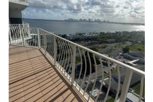 7601 E Treasure Dr 2403, North Bay Village, FL 33141 - MLS#F10531984