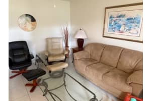 678 Durham Y 678, Deerfield Beach