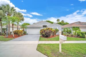 5701 Swaying Palm Ln, Boynton Beach, FL 33437 - MLS#F10532041