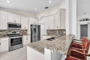 5701 Swaying Palm Lane, Boynton Beach, FL 33437 - MLS#F10532041