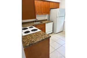 2242 GARFIELD ST 2242, Hollywood, FL 33020 - MLS#F10532046