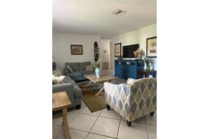 1370 SW 32nd St, Fort Lauderdale, FL 33315 - MLS#F10532048