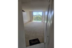 2830 Somerset Dr, Fort Lauderdale, FL 33311 - MLS#F10532064