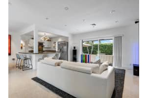 5720 NE 19th Ave, Fort Lauderdale, FL 33308 - MLS#F10532073