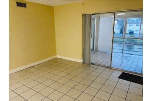 4240 Nw 21st Street 134, Lauderhill, Fl 33313, Lauderhill