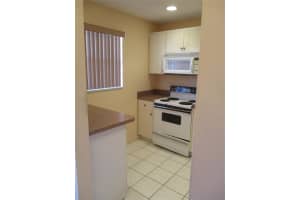 8390 Lagos De Campo Boulevard, Tamarac, FL 33321 - MLS#F10532116