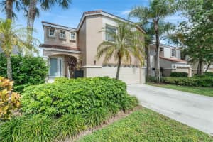 10843 NW 12th Ct, Plantation, FL 33322 - MLS#F10532139