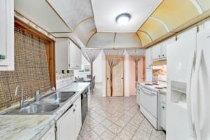 6990 12th Street, Margate, FL 33063 - MLS#F10532151