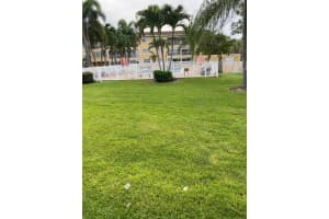 4200 Crystal Lake Dr 115, Deerfield Beach