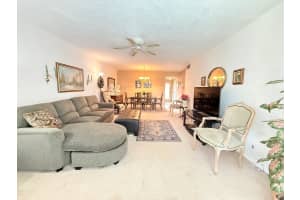 2851 Somerset Drive, Lauderdale Lakes, FL 33311 - MLS#F10532168