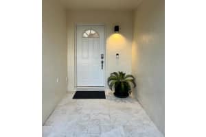 1303 Seagrape Circle, Weston, FL 33326 Sold 02/01/26