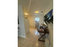 1107 NW 4th Ave, Fort Lauderdale, FL 33311 - MLS#F10532195