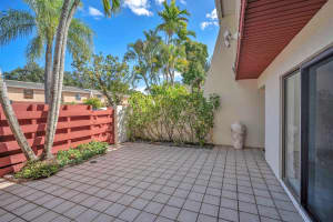 3896 Meadow Ln, Hollywood, FL 33021 Sold 01/01/26