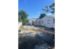 2477 NW 101st St, Miami, FL 33147 - MLS#F10532217