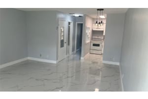 42 NE 36th Ct 42, Oakland Park, FL 33334 - MLS#F10532228