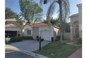 5845 Eagle Cay Cir, Coconut Creek