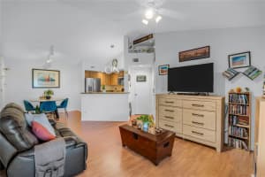 731 Vista Isles Drive, Plantation, FL 33325 - MLS#F10532238