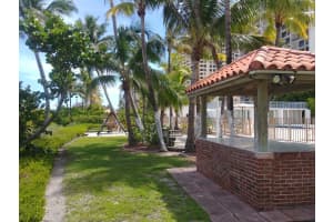 2655 COLLINS AV 602, Miami Beach, FL 33140 - MLS#F10532244
