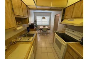 8405 61st Street, Tamarac, FL 33321 - MLS#F10532267