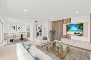 204 Mansfield 204, Boca Raton, FL 33434 - MLS#F10532291