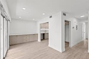 204 Mansfield 204, Boca Raton, FL 33434 - MLS#F10532291