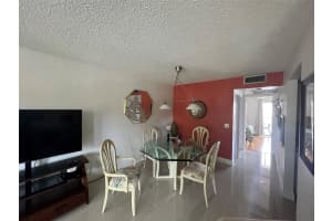 1301 SW 134th Way 204B, Pembroke Pines, FL 33027 - MLS#F10532316