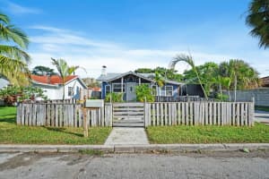709 Omar Rd, West Palm Beach