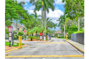 12101 SW 2ND ST, Pembroke Pines, FL 33025 - MLS#F10532363