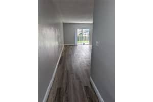 5820 NW 17th Pl 112, Sunrise, FL 33313 - MLS#F10532371