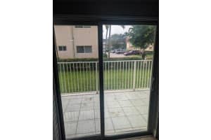 5820 NW 17th Pl 112, Sunrise, FL 33313 - MLS#F10532371