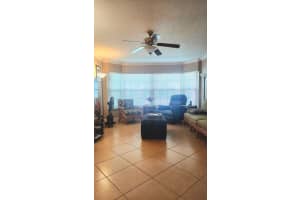 2270 68th Street, Fort Lauderdale, FL 33308 - MLS#F10532379