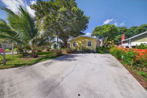 117 NE 8th St, Pompano Beach, FL 33060 - MLS#F10532428