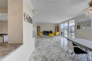 2030 Ocean Drive, Hallandale Beach, FL 33009 - MLS#F10532439