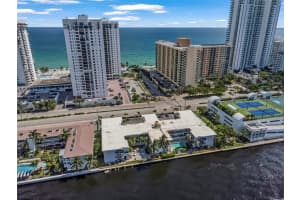 2600 Ocean Drive, Hollywood, FL 33019 - MLS#F10532441