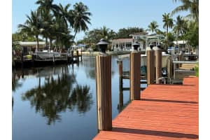 2200 19th Avenue, Wilton Manors, FL 33305 Sold 12/04/25