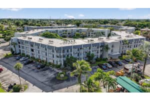 6650 Royal Palm Blvd 203, Pompano Beach, FL 33063 - MLS#F10532508